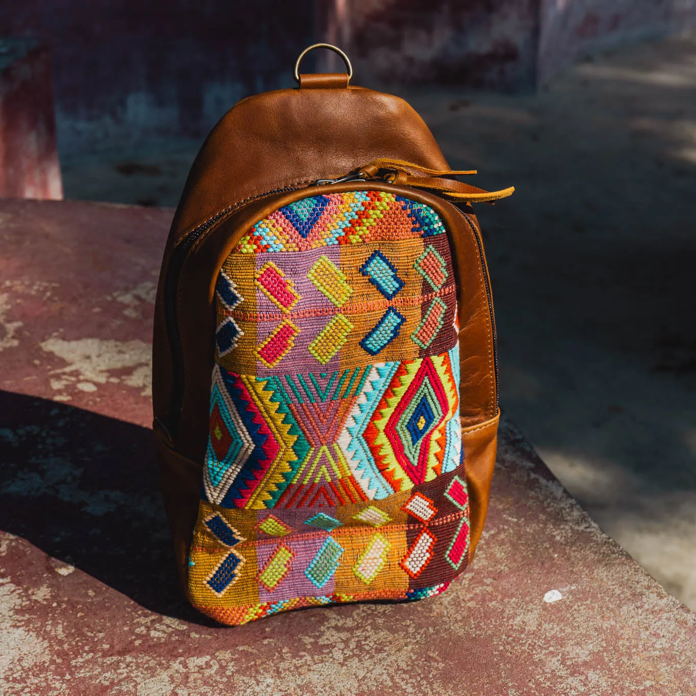 2.0 CROSSBODY SLING - H&S WHEAT - CAFE - NO. 15397