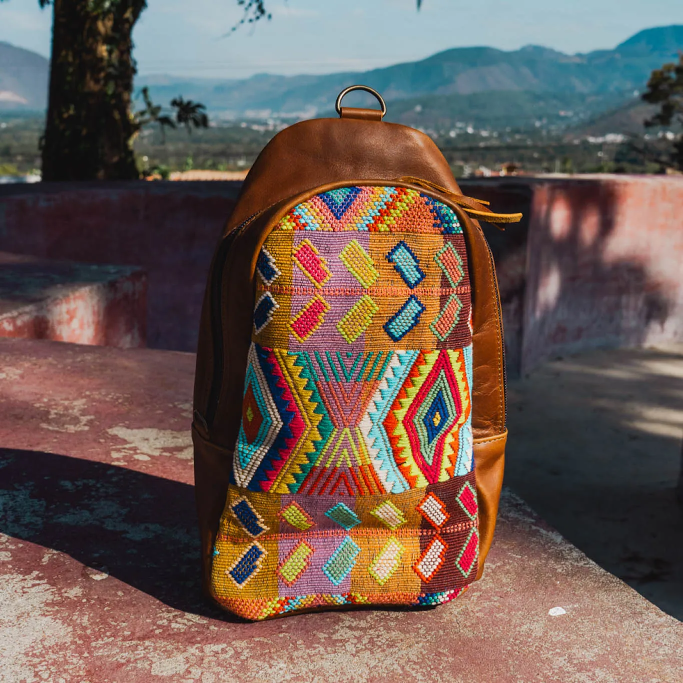 2.0 CROSSBODY SLING - H&S WHEAT - CAFE - NO. 15397