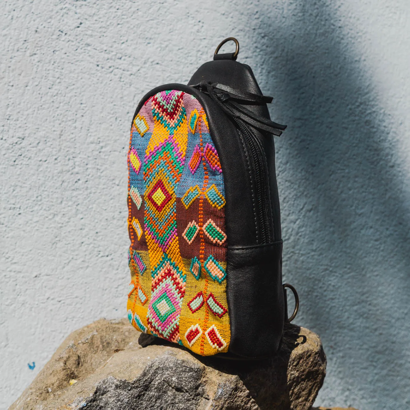 2.0 CROSSBODY SLING - SMALL - H&S WHEAT - BLACK - NO. 15412