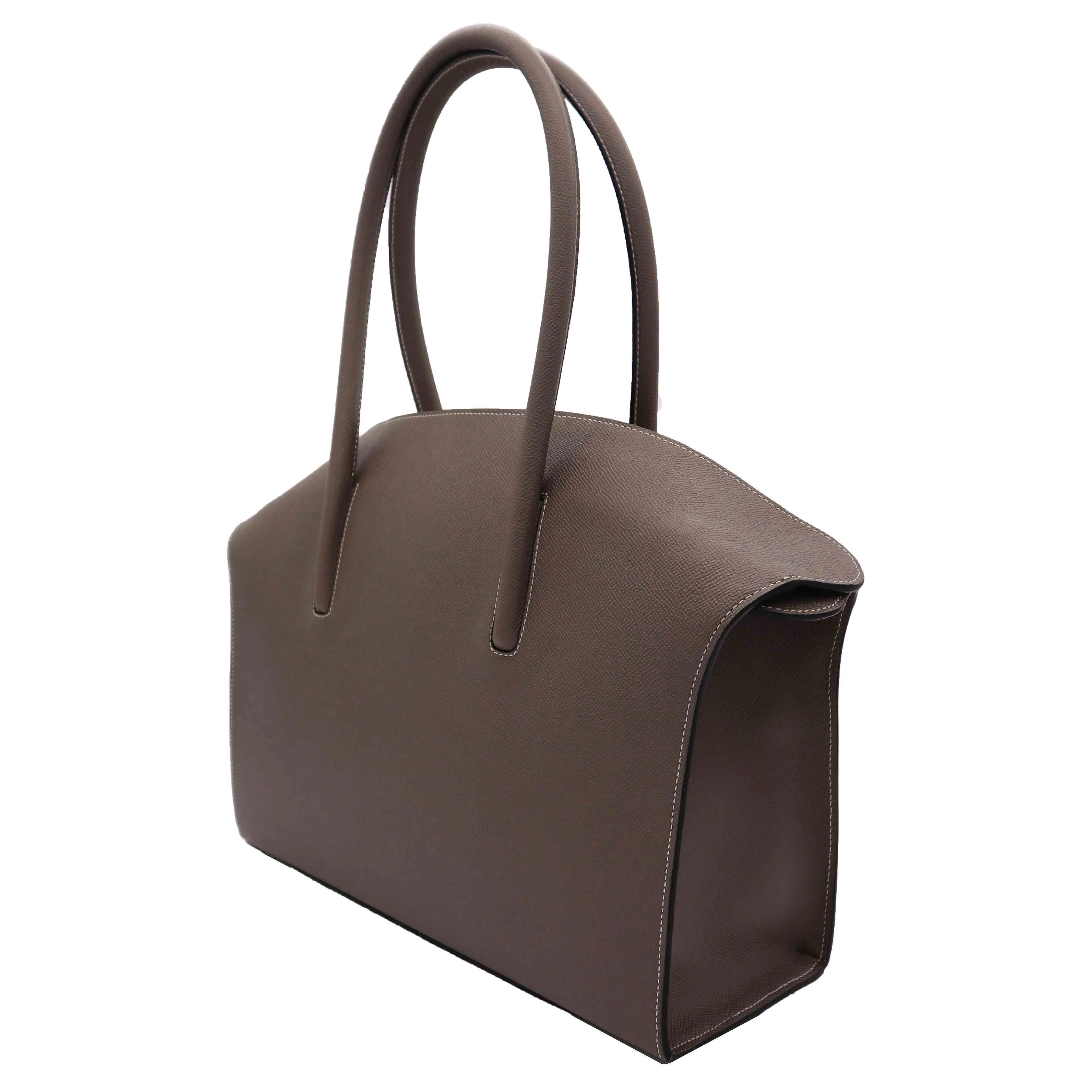Carmen - Large Tote in Dolomite - Taupe