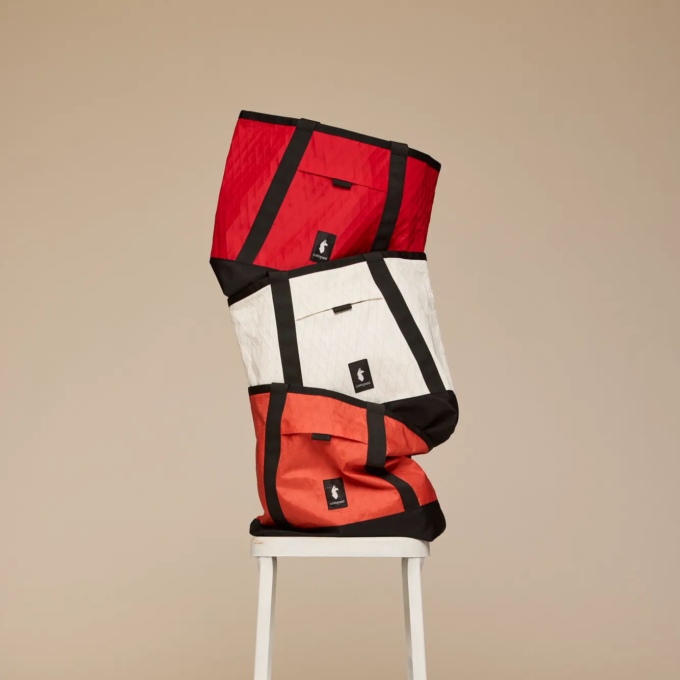 Contiguo 22L Tote