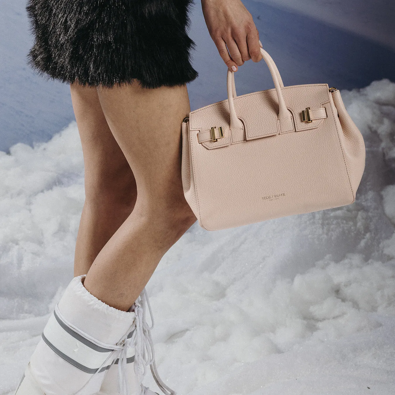Gigi Stampato  11" - Light Pink