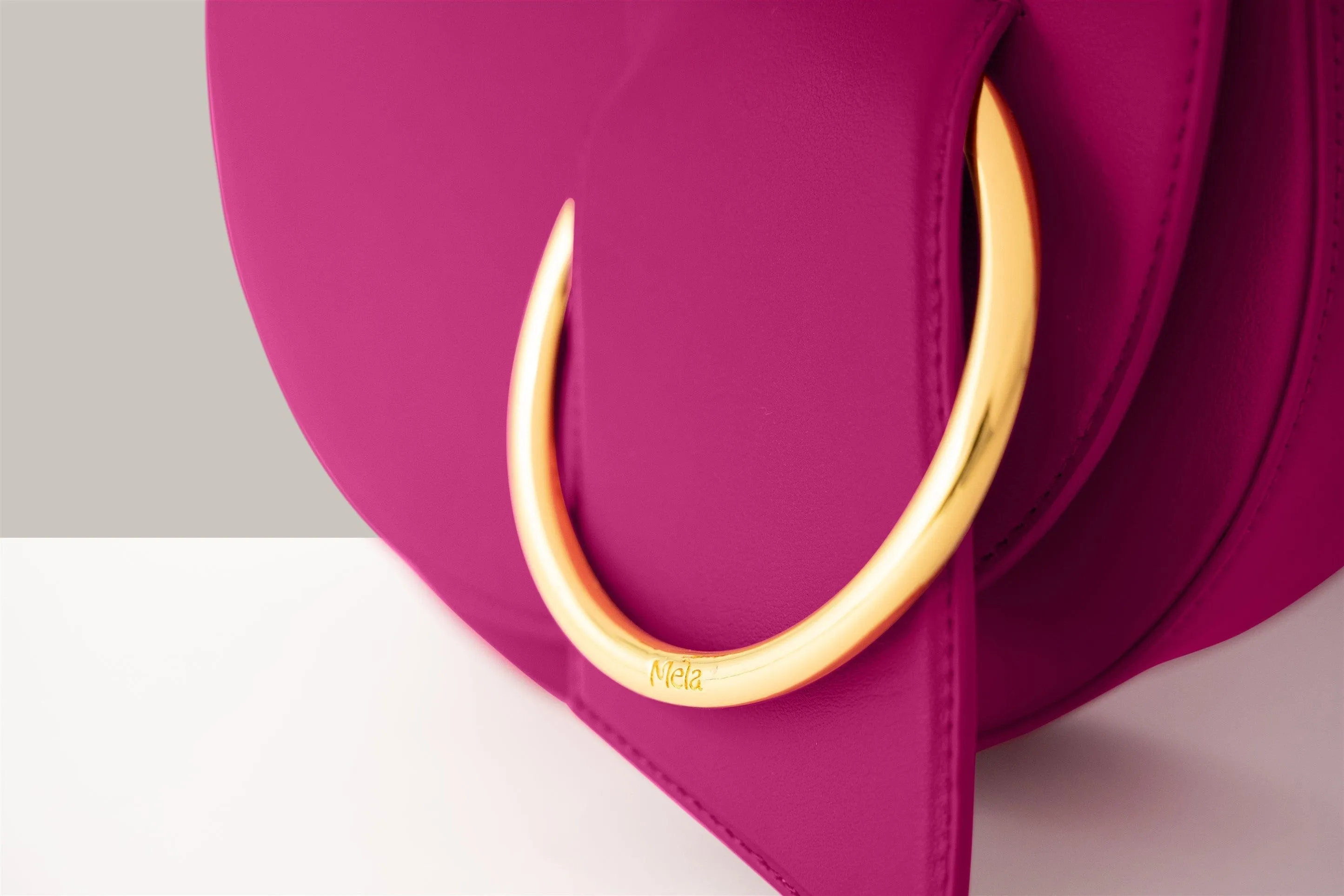 Luna Apple Leather Vegan Shoulder Bag | Raspberry