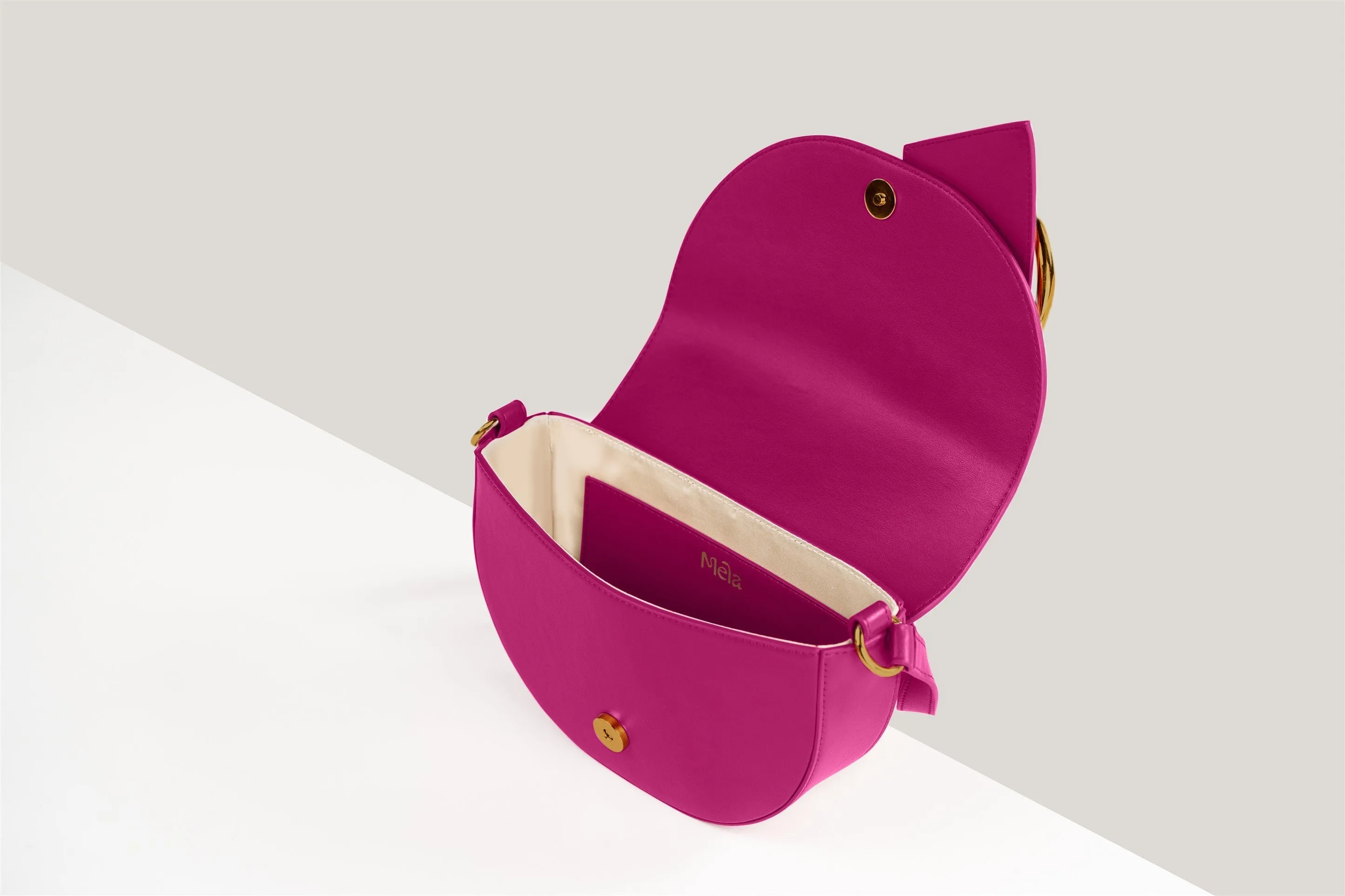 Luna Apple Leather Vegan Shoulder Bag | Raspberry