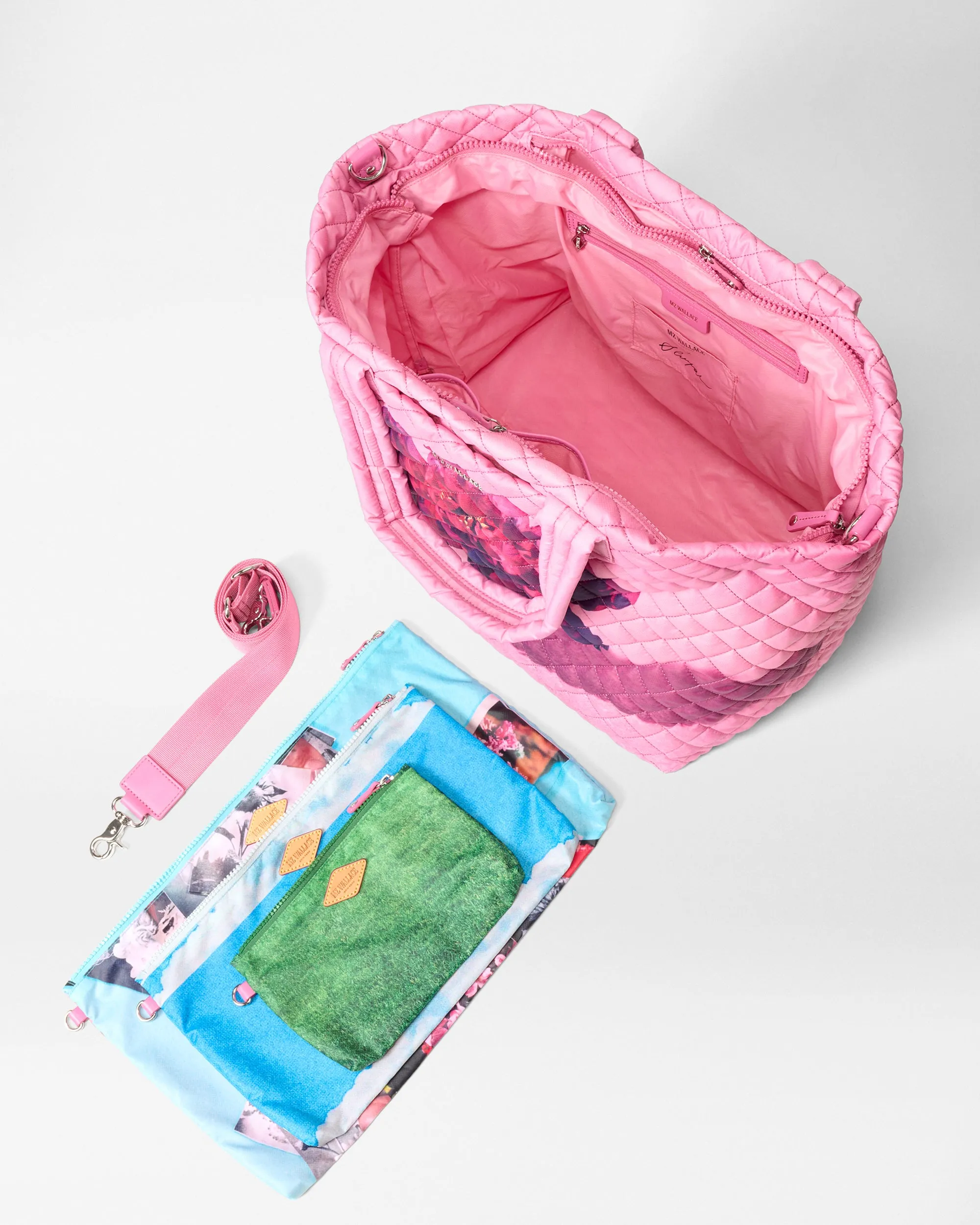 Peony/Magenta on Pink Large Metro Tote Deluxe