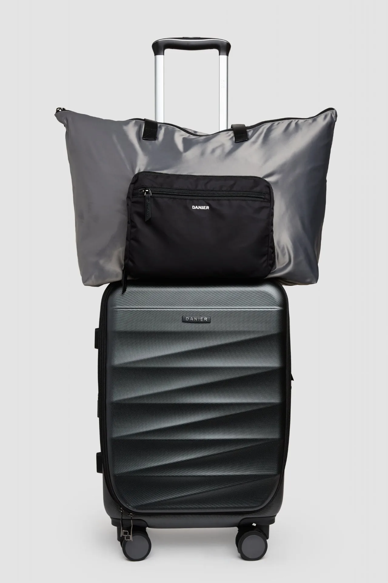 UPTOWN TOTE BAG