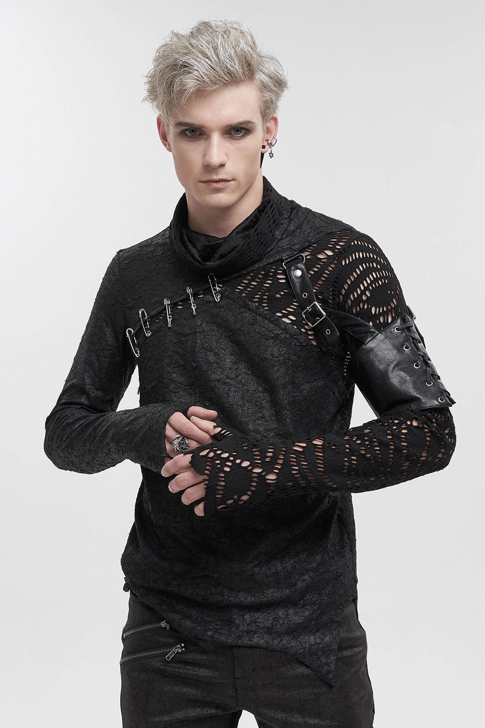 Wartorn Armored Top