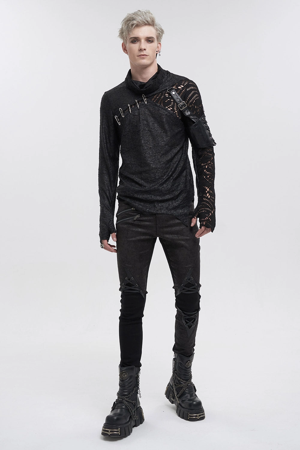Wartorn Armored Top
